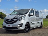 VAUXHALL VIVARO