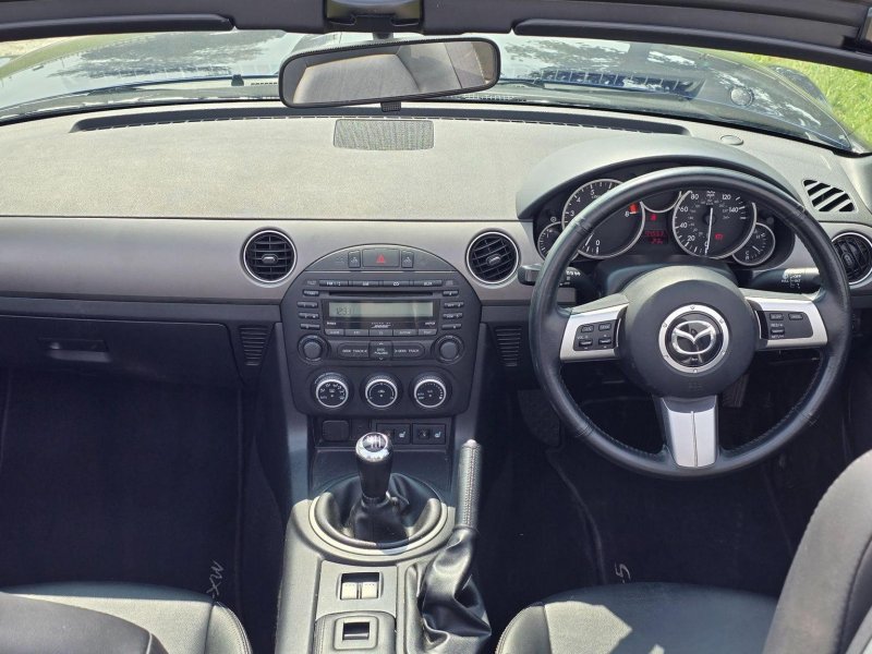 MAZDA MX-5